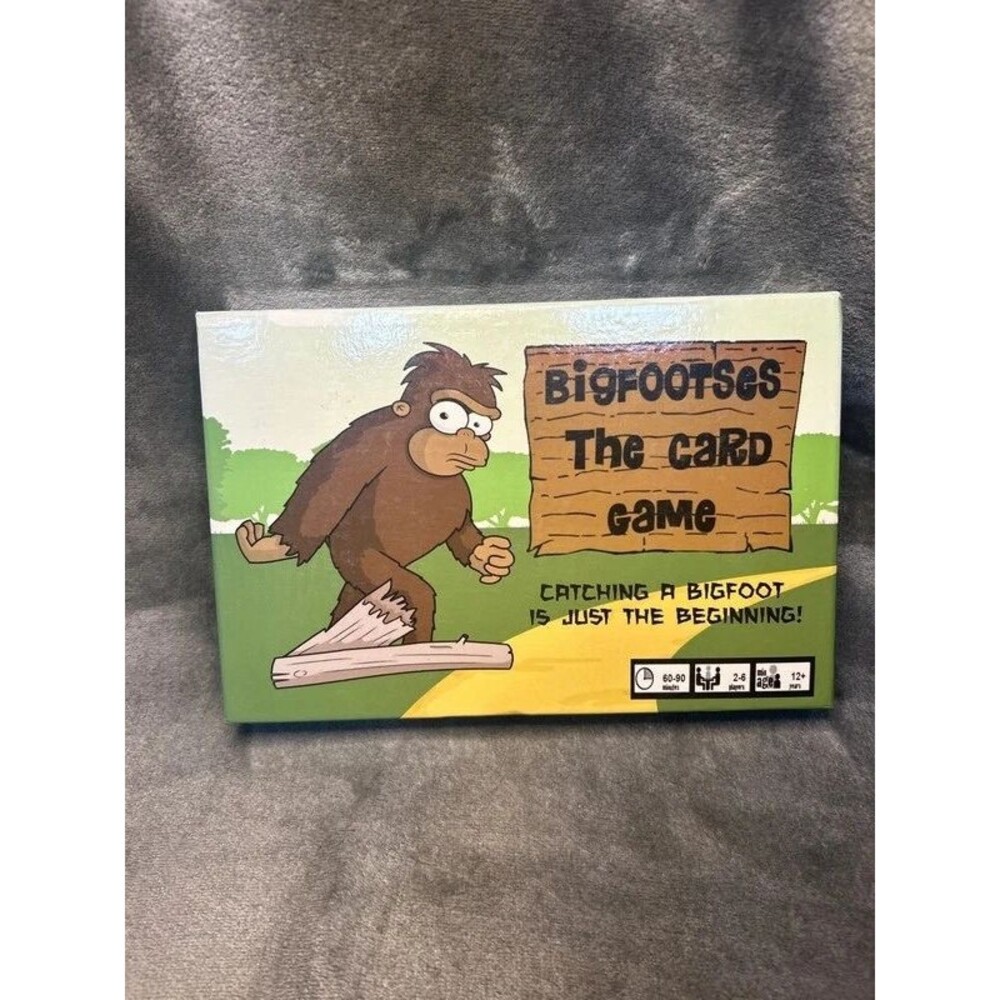 Bigfootses The Card Game: catch bigfoot, avoid UFOs, cryptids, and Men in Black-